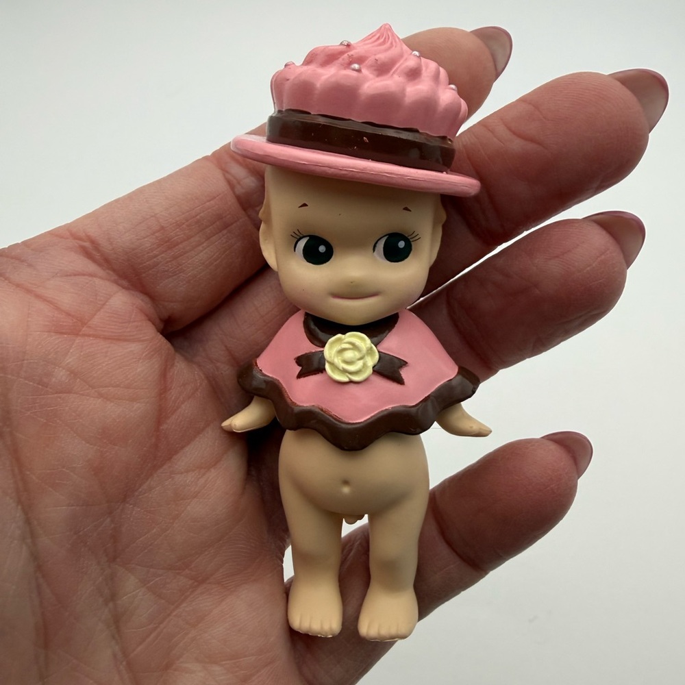 Sonny Angel Limited Valentine’s Day Series 2015 - Confirmed Strawberry Chocolate